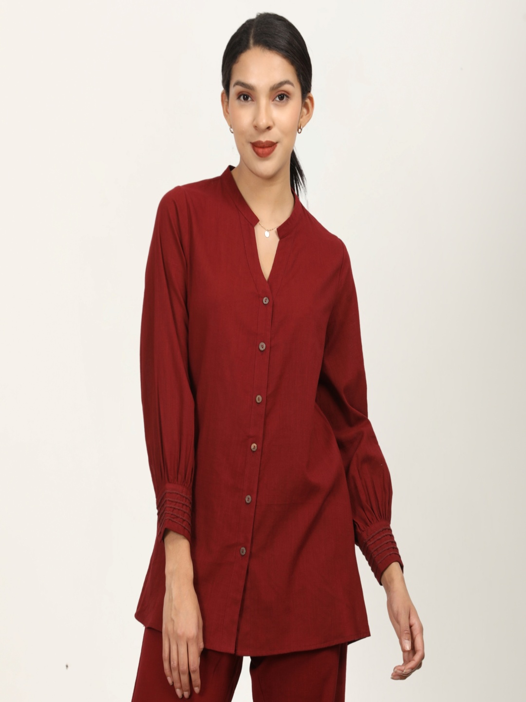 

Saltpetre Women Relaxed Fit Mandarin Collar Solid Cotton Formal Shirt, Maroon