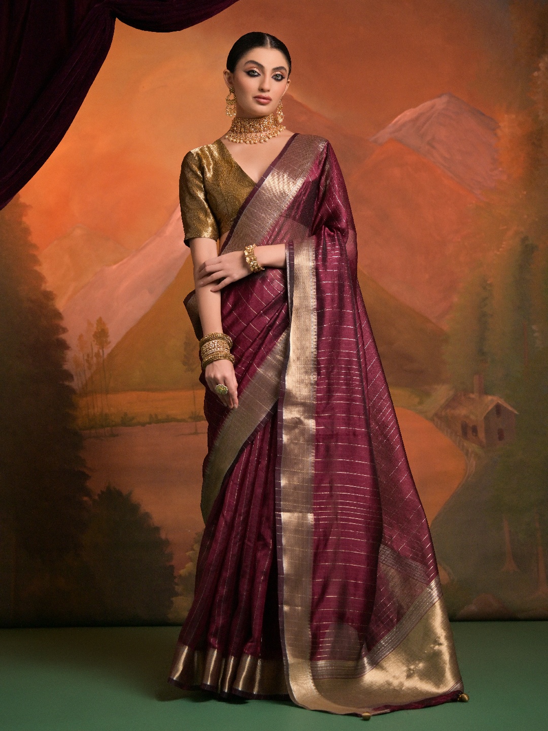 

Panzora Woven Design Zari Saree, Burgundy