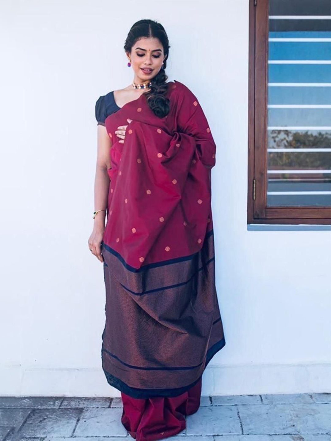 

bansari textiles Woven Design Kanjeevaram Saree, Magenta