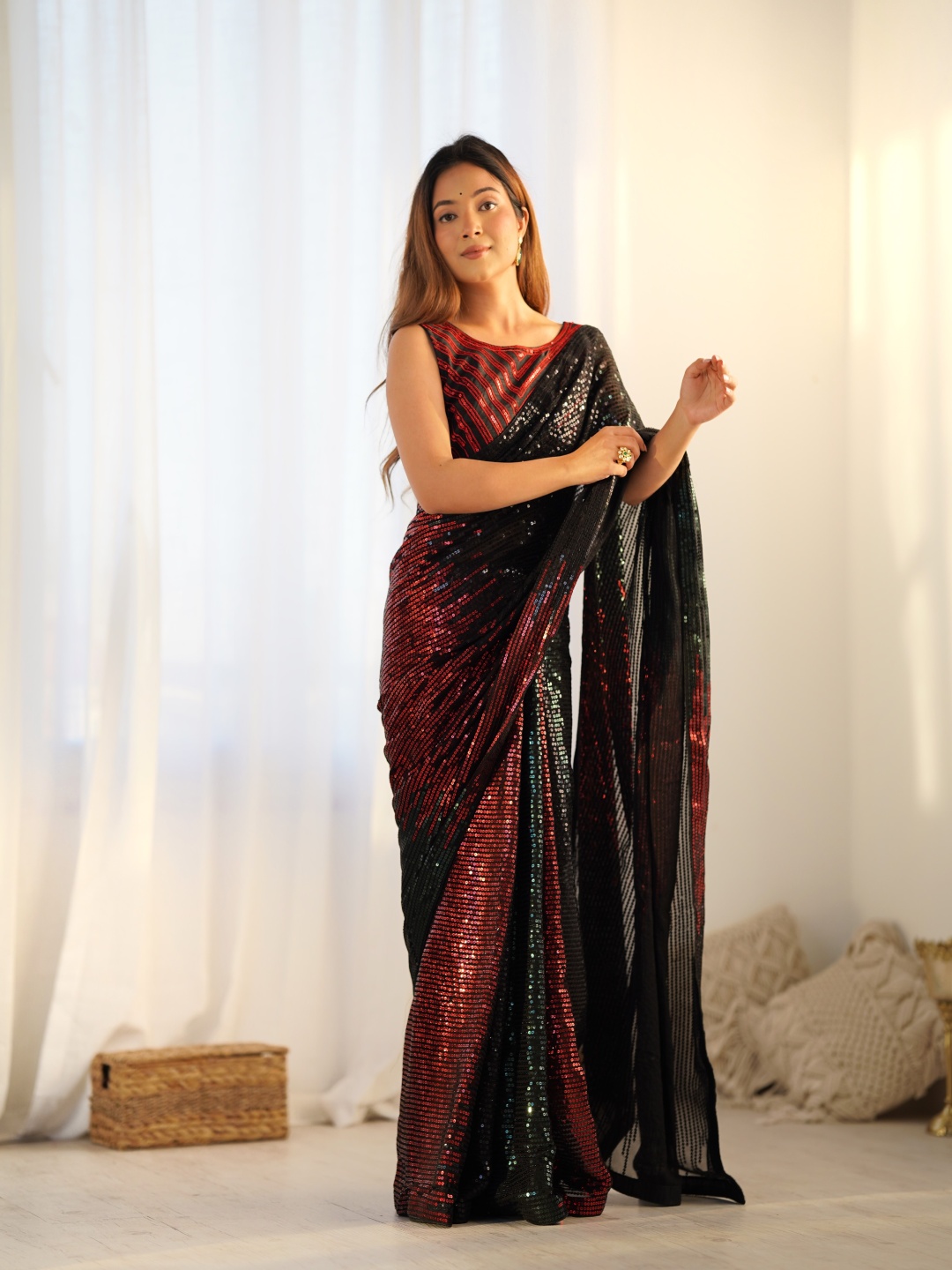 

Moda Rapido Sequinned Embellished Pure Georgette Saree, Red
