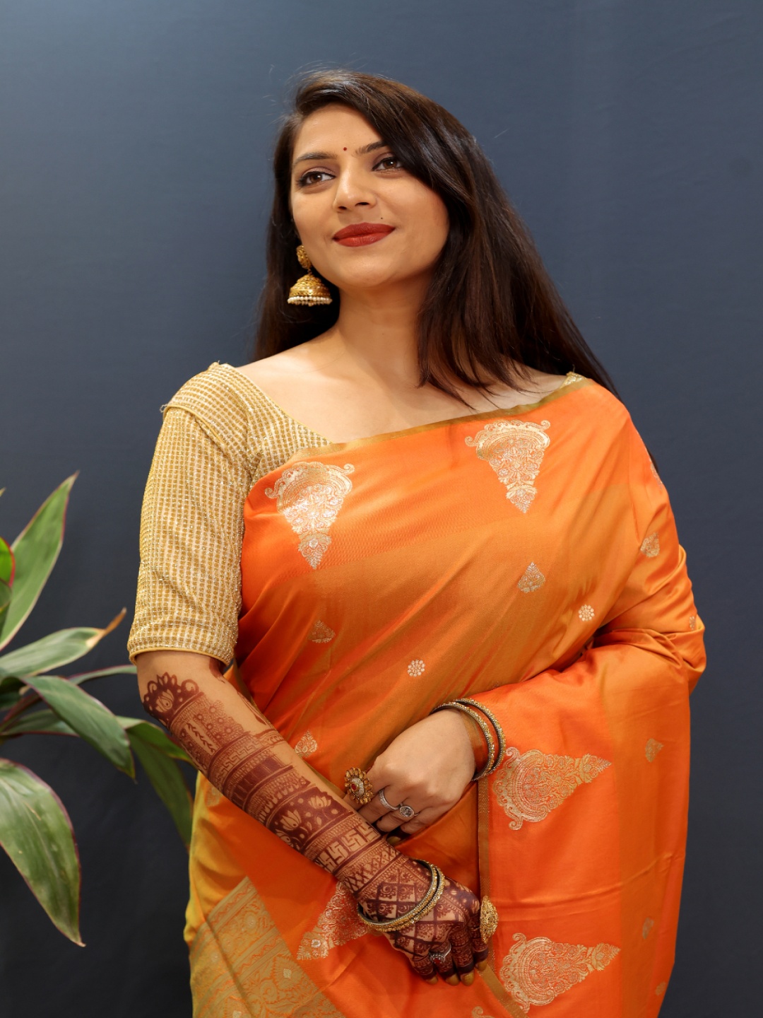 

amirat Pavitra Ethnic Motifs Woven Design Zari Pure Silk Banarasi Saree, Mustard