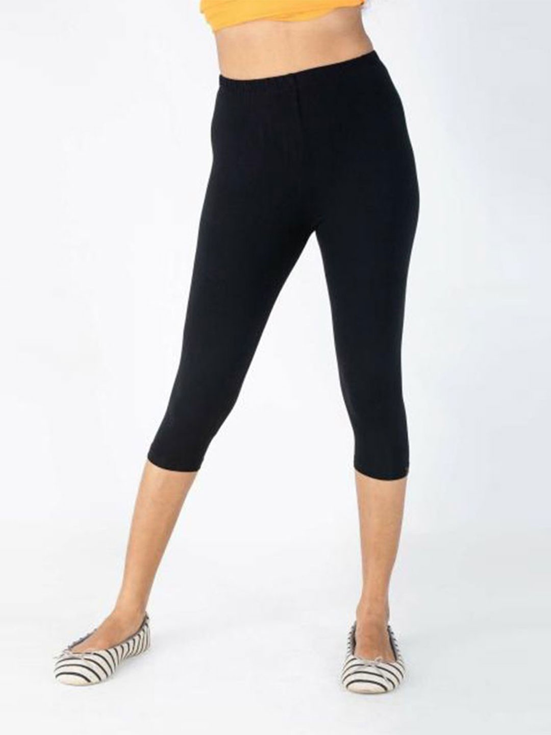 

PINK SHELL Women Slim Fit Cotton Capris, Black