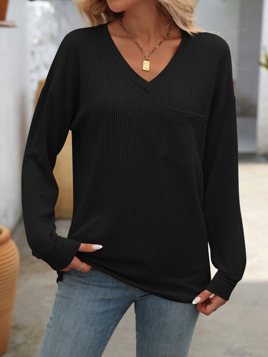 

StyleCast x Revolte Striped V-Neck Long Sleeves Regular Top, Black