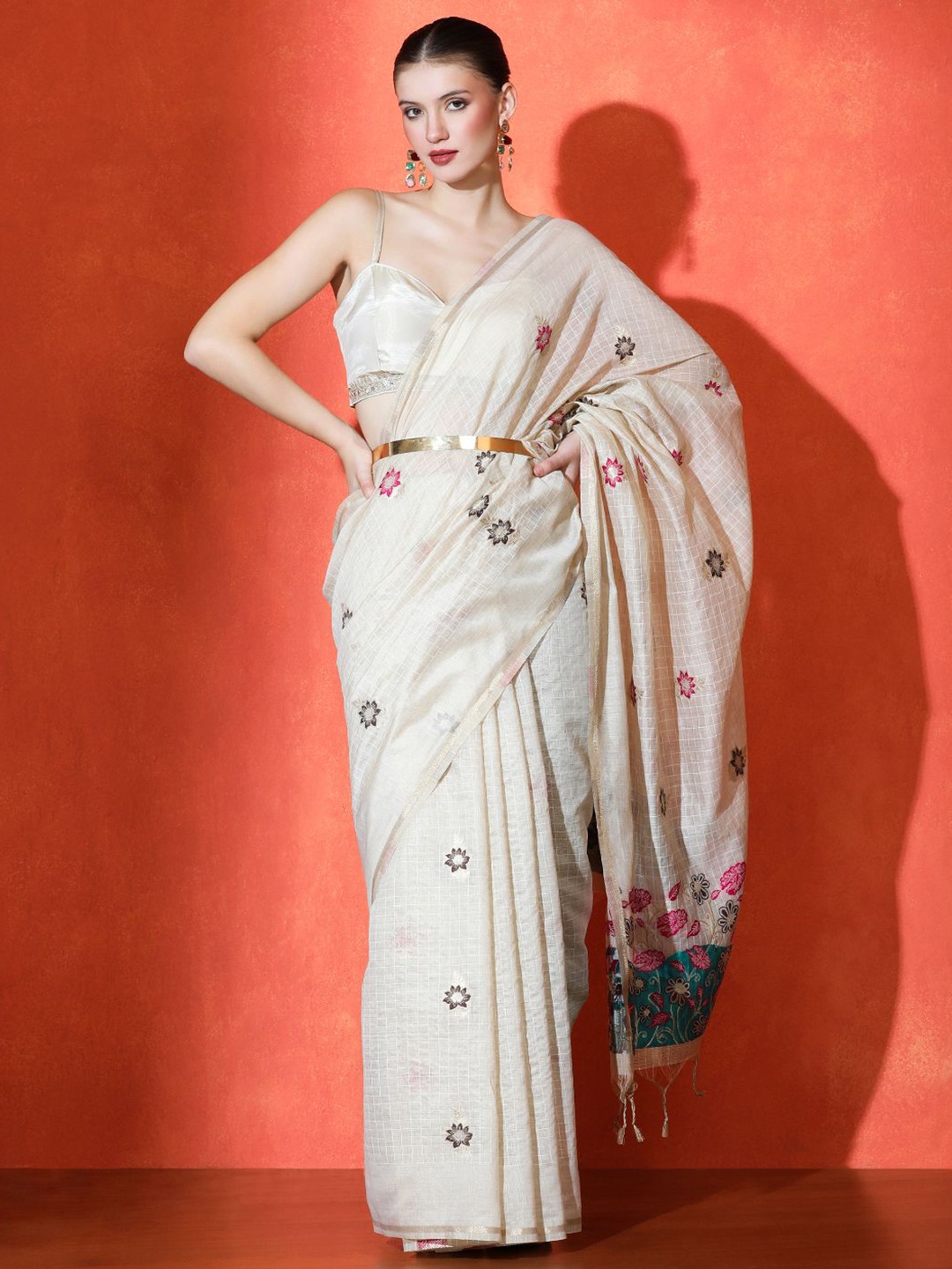 

SARHA Woven Design Cotton Saree, Cream