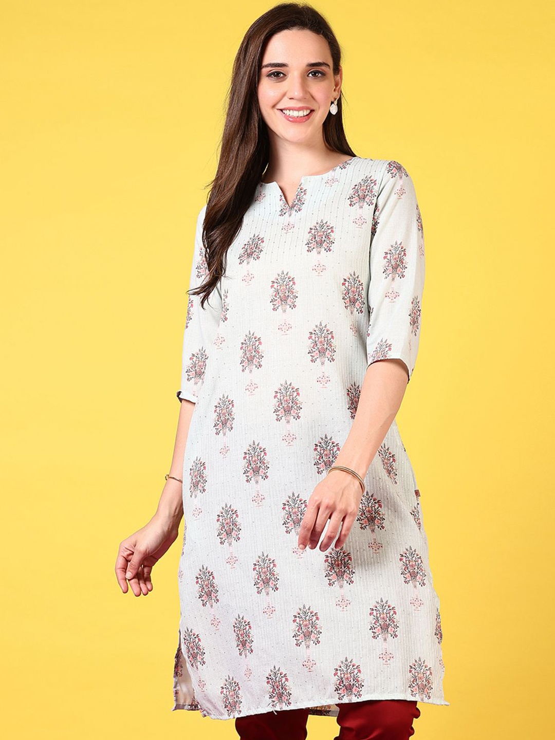 

V-Mart Floral Printed Notch Neck Straight Kurta, White