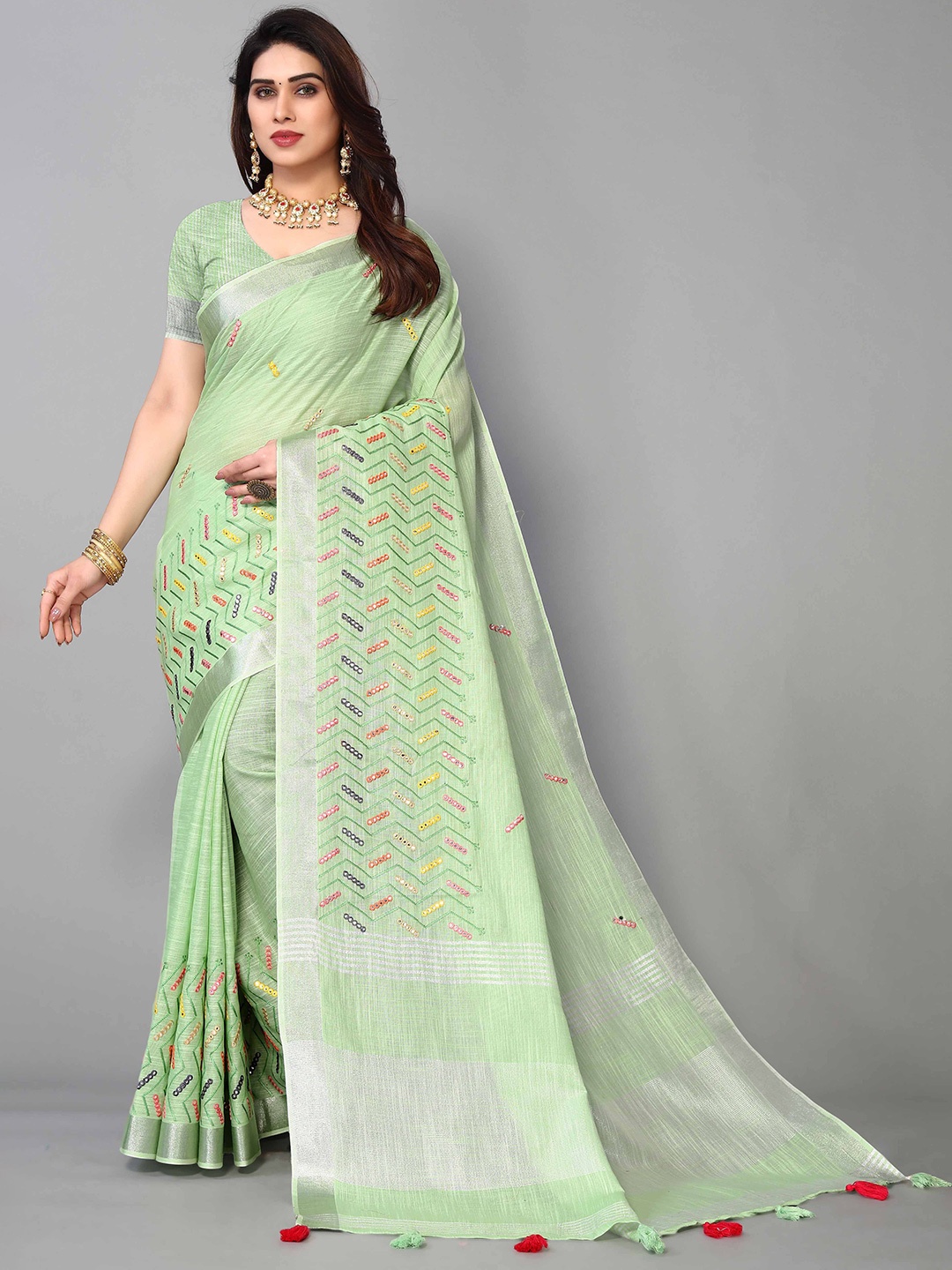 

Blissta Woven Design Mirror Work Linen Blend Saree, Green