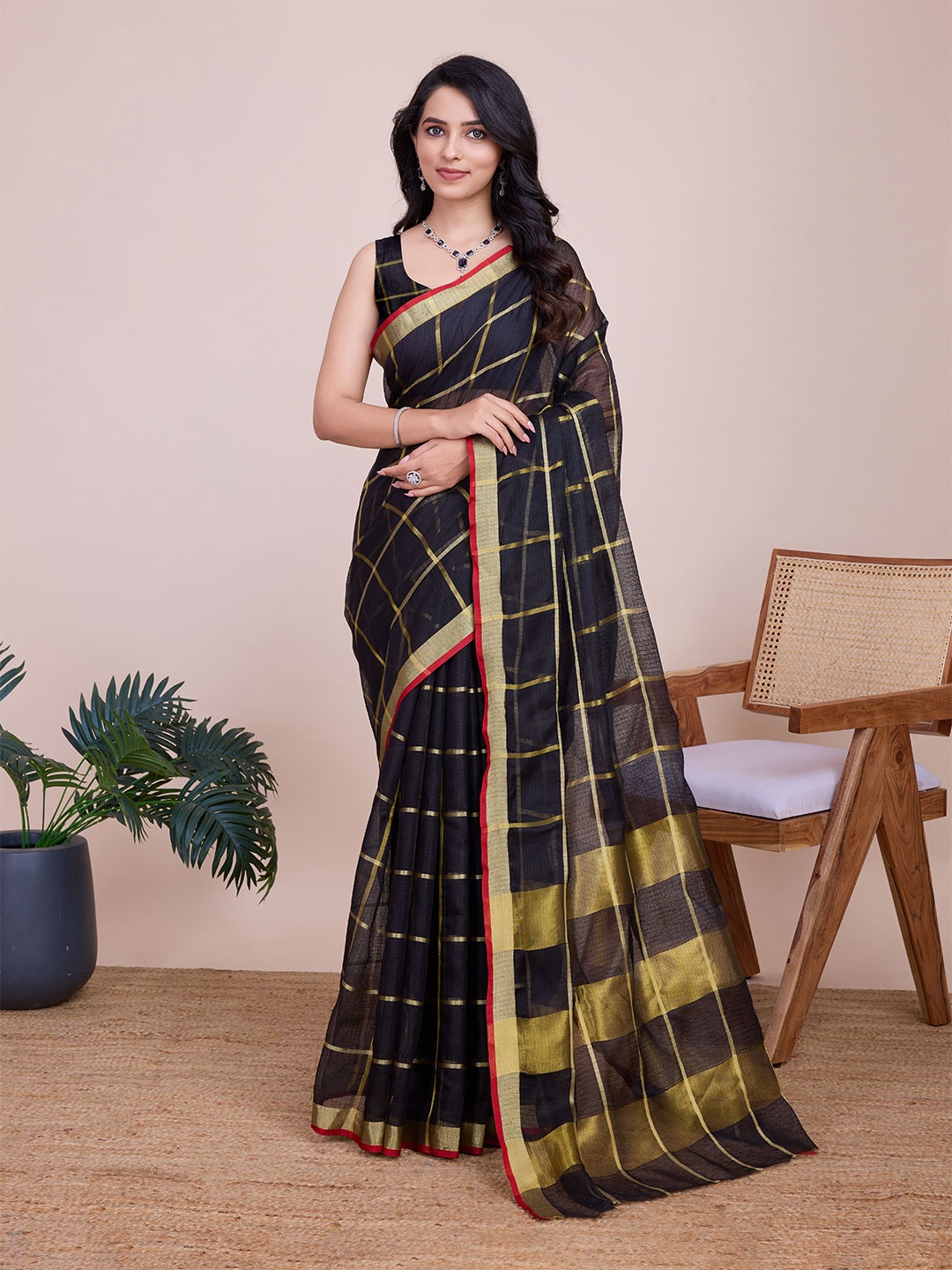 

bansari textiles Checked Zari Banarasi Saree, Black