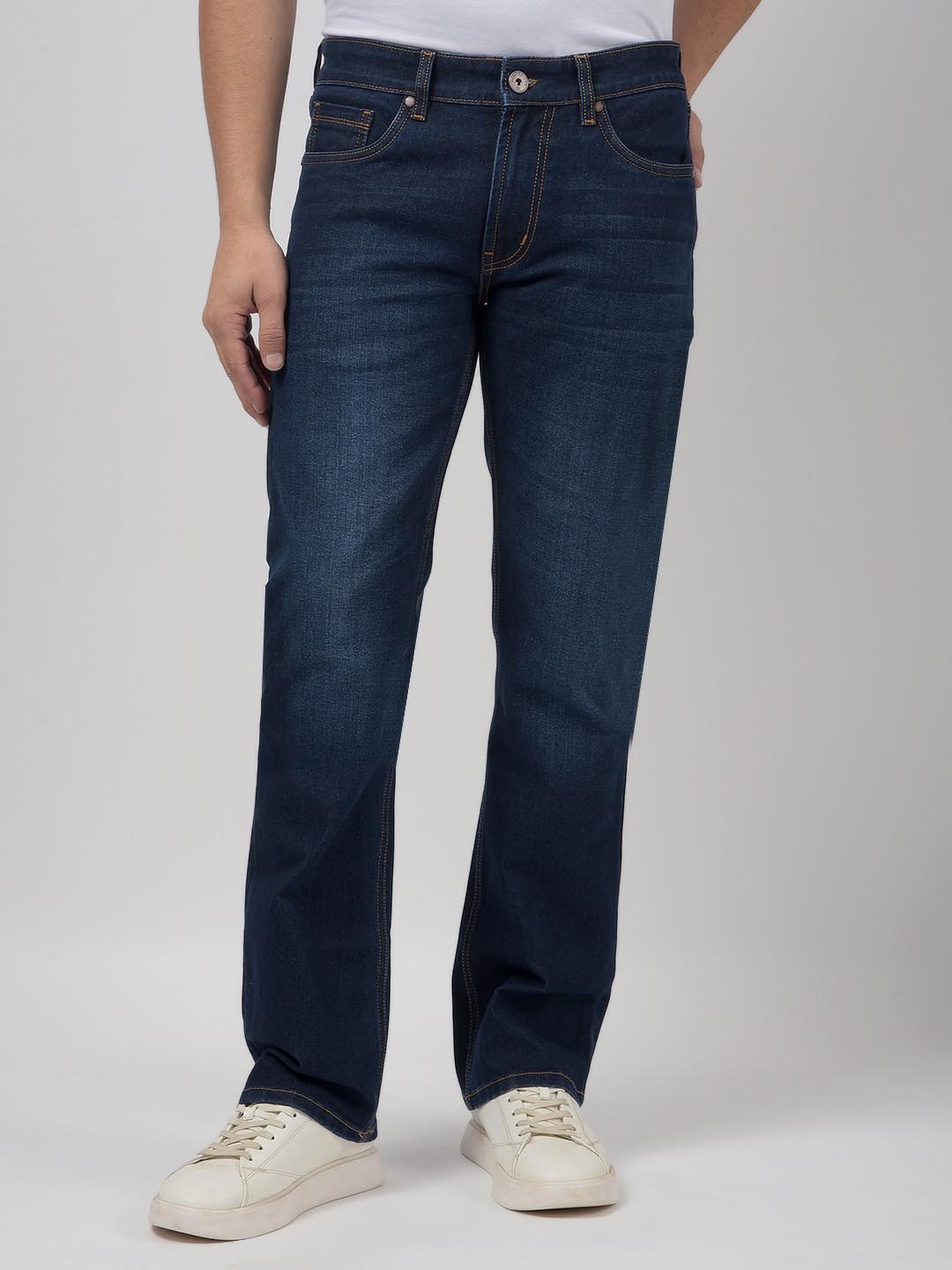 

Numero Uno Men Bootcut Light Fade Mid-Rise Stretchable Jeans, Blue