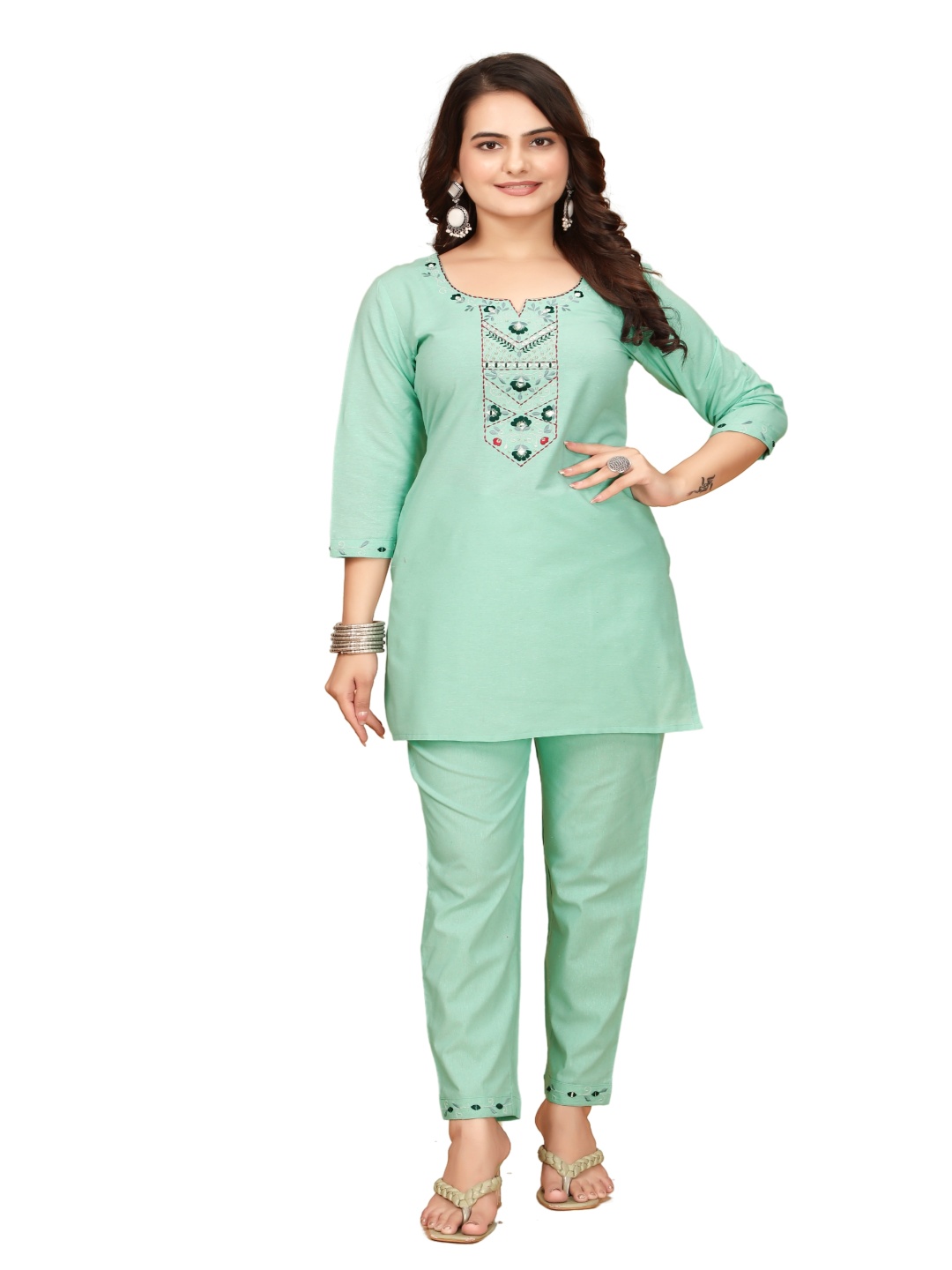 

Anouk Green Floral Embroidered Notch Neck Tunic And Trouser
