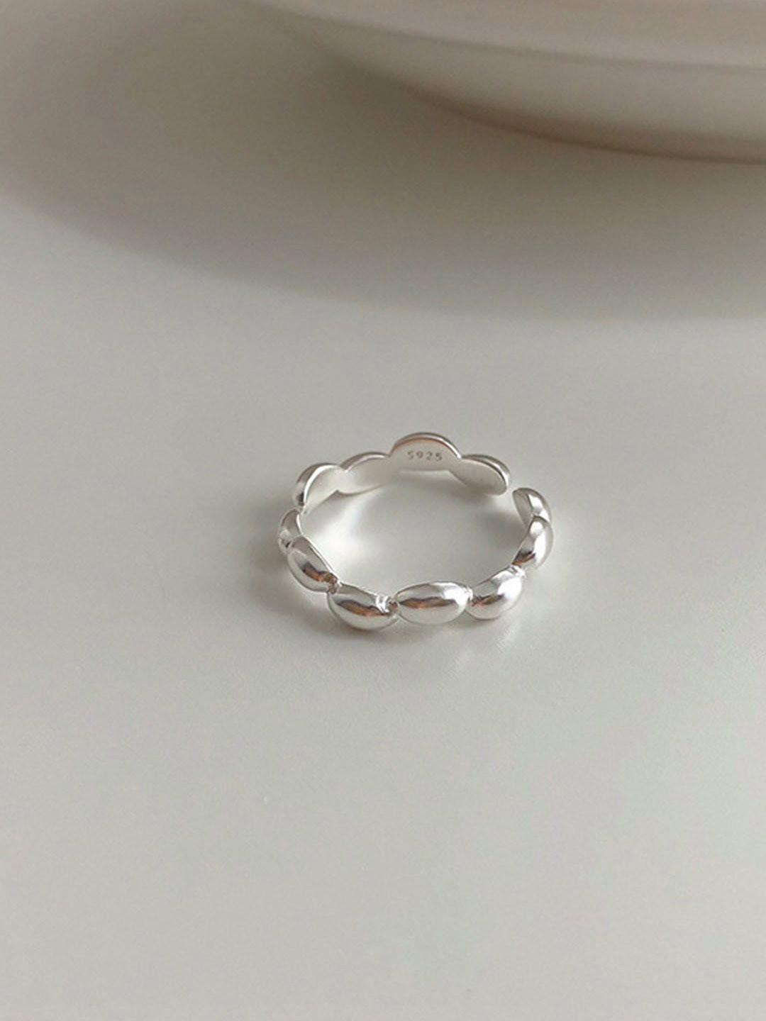 

StyleCast Intricate Textured Brass Finger Ring, Silver