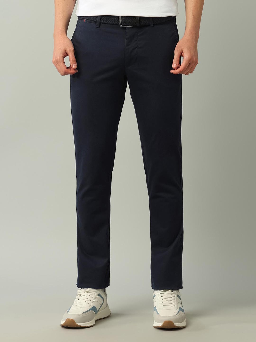 

Arrow Sport AutoFlex Slim Fit Twill Trousers, Navy blue