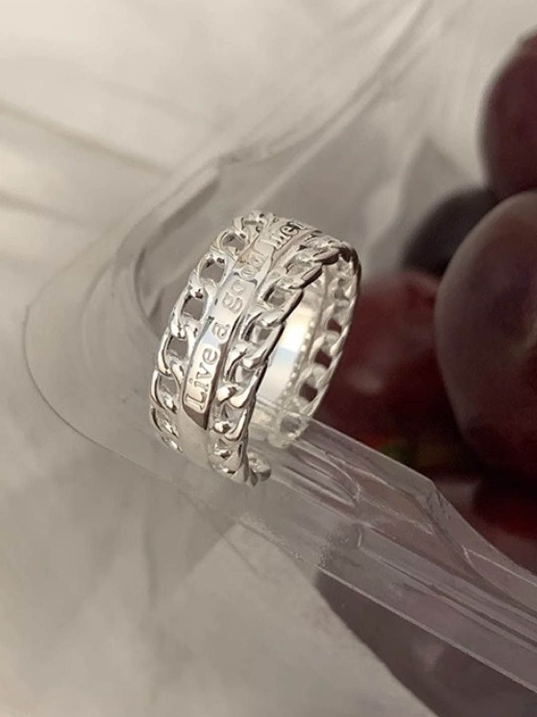 

StyleCast Elegant Silver-Toned Textured Round Shaped Open Finger Ring