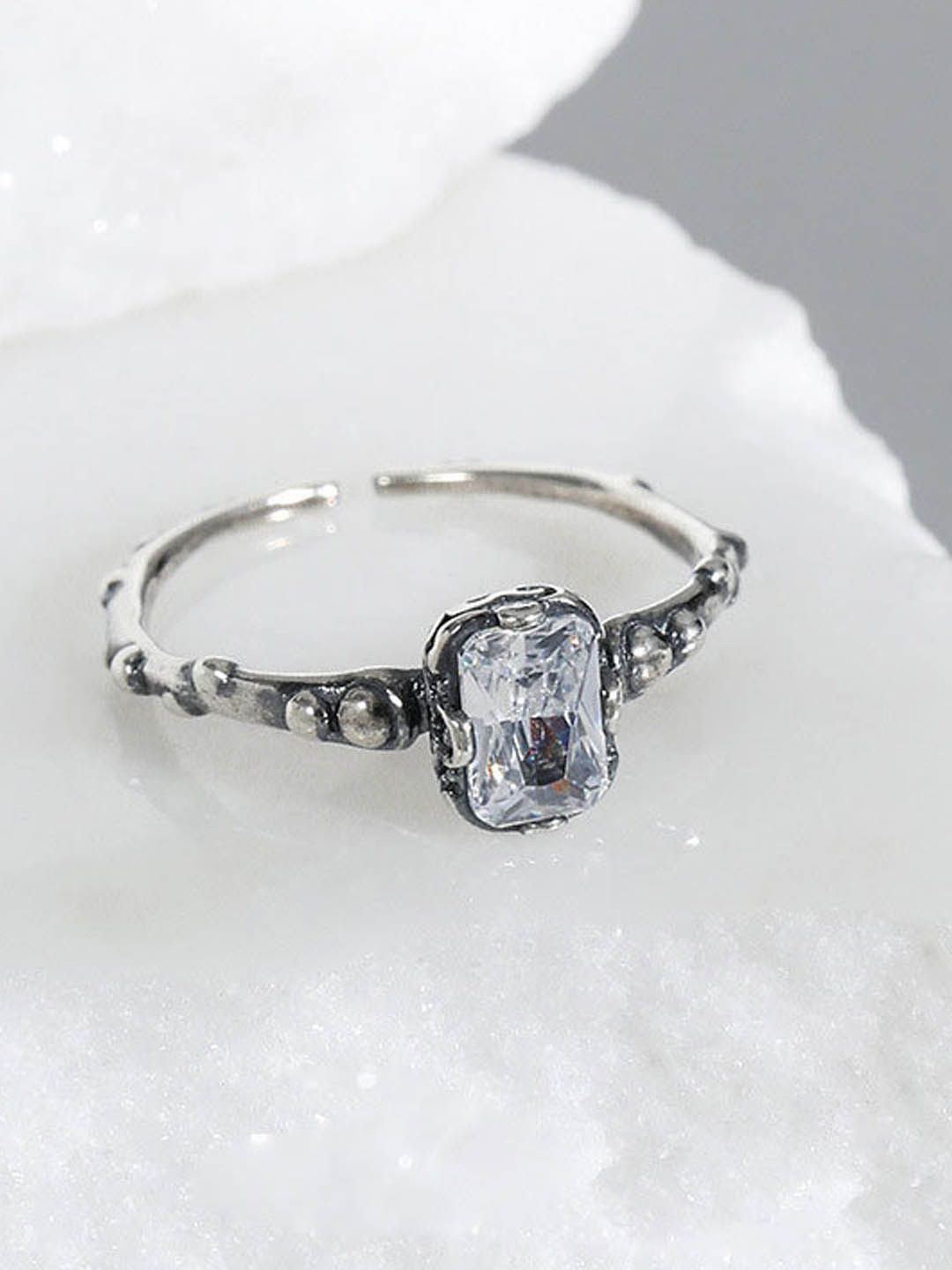 

StyleCast Elegant Silver Toned Artificial Stones-Studded Finger Ring