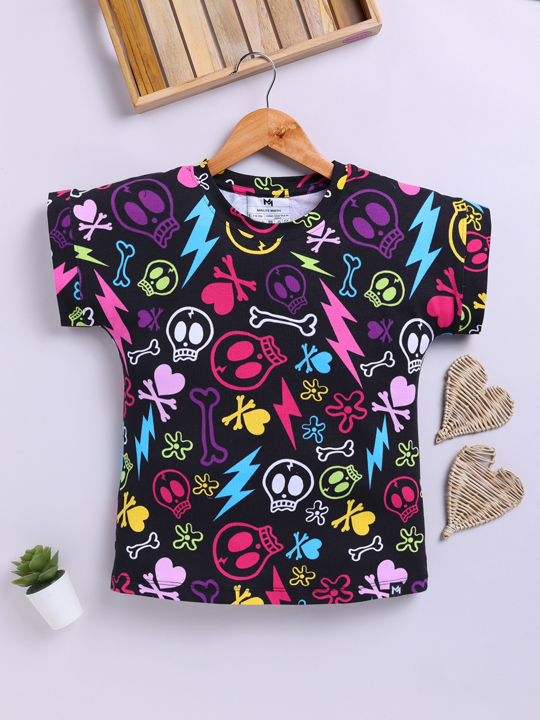 

YK X Minute Mirth Girls Print Extended Sleeves Cotton Top, Black