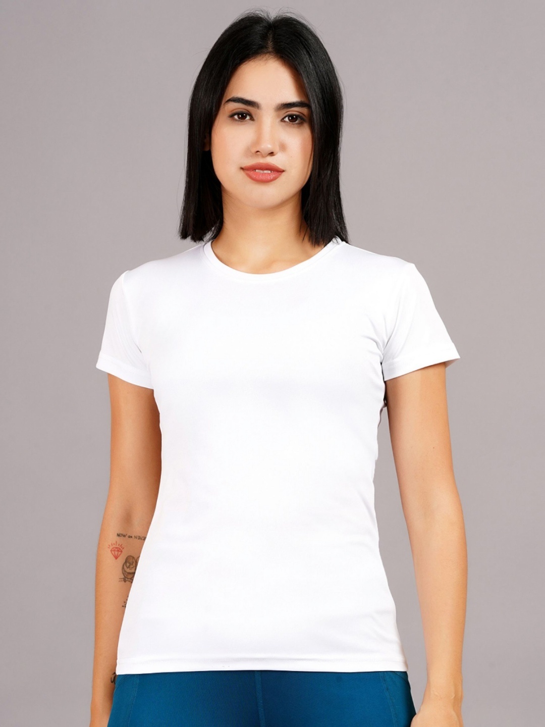 

Kyk Women Solid Round Neck Compression T-shirt, White