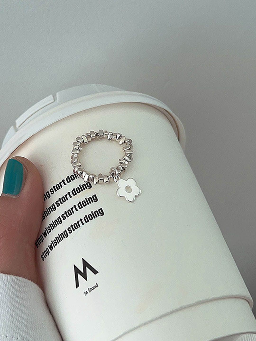 

StyleCast Silver-Plated Floral Shaped Finger Ring