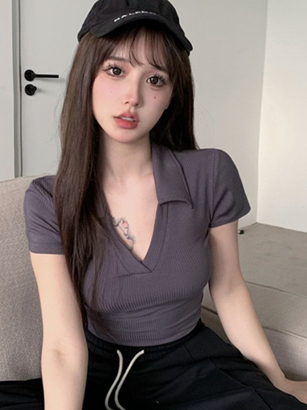 

StyleCast x Revolte Women Shirt Collar Fitted Crop Top, Grey