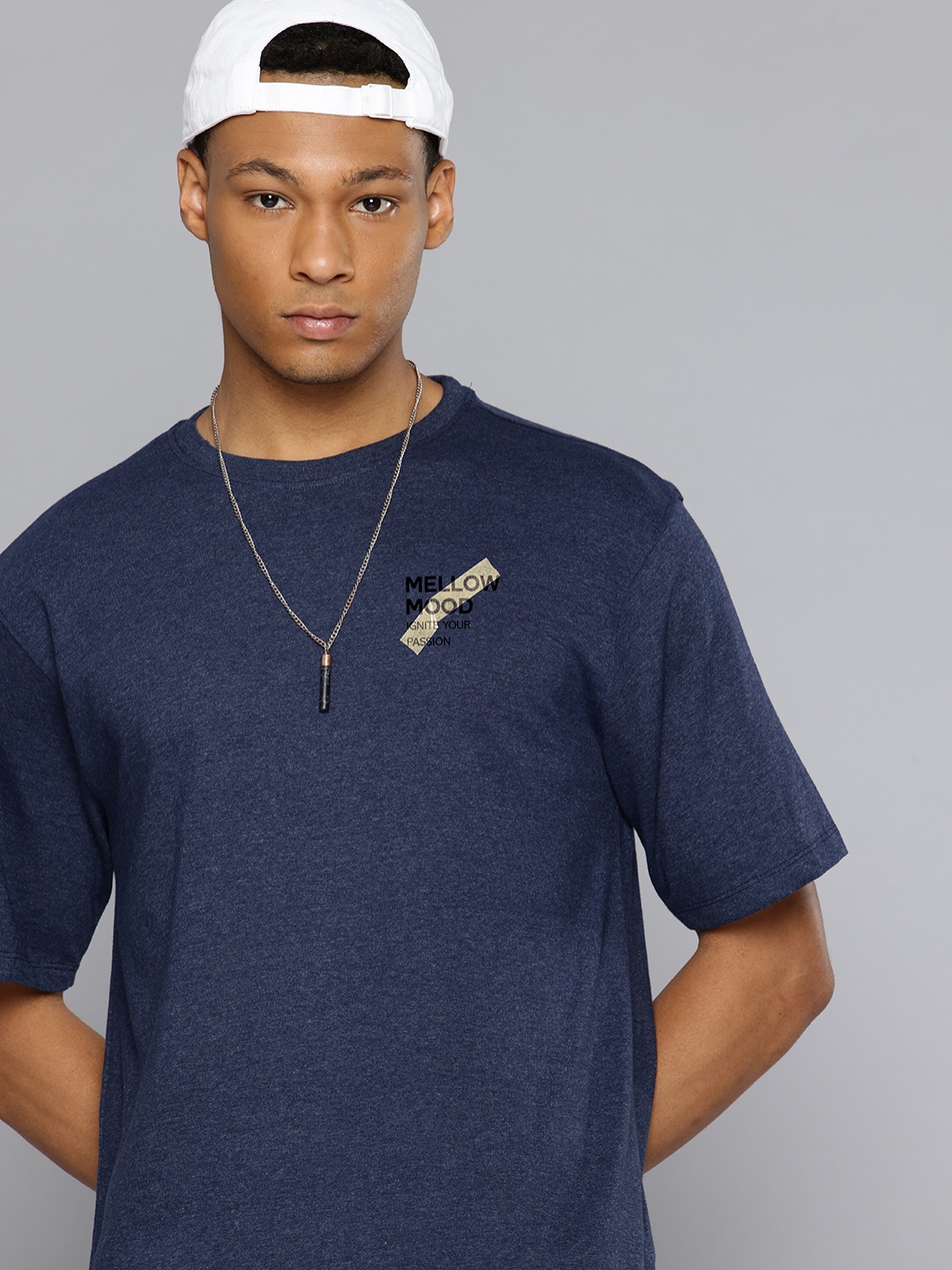 

R.Code by The Roadster Life Co. Men Applique T-shirt, Navy blue