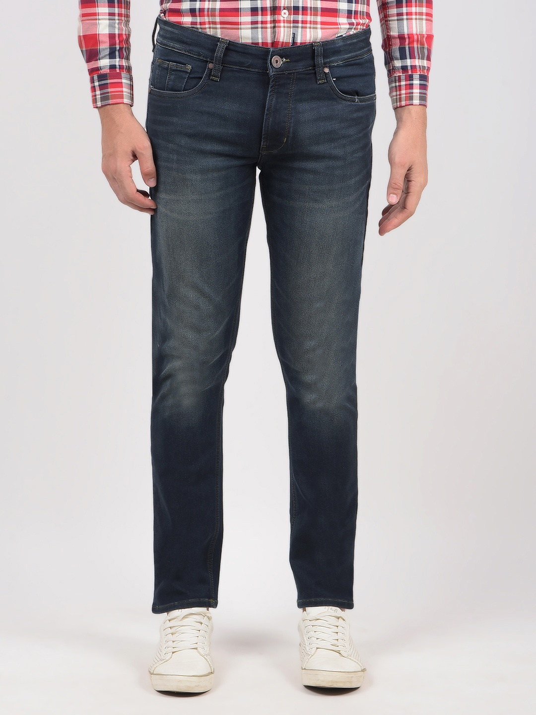 

Numero Uno Men Skinny Fit Low-Rise Light Fade Stretchable Jeans, Blue