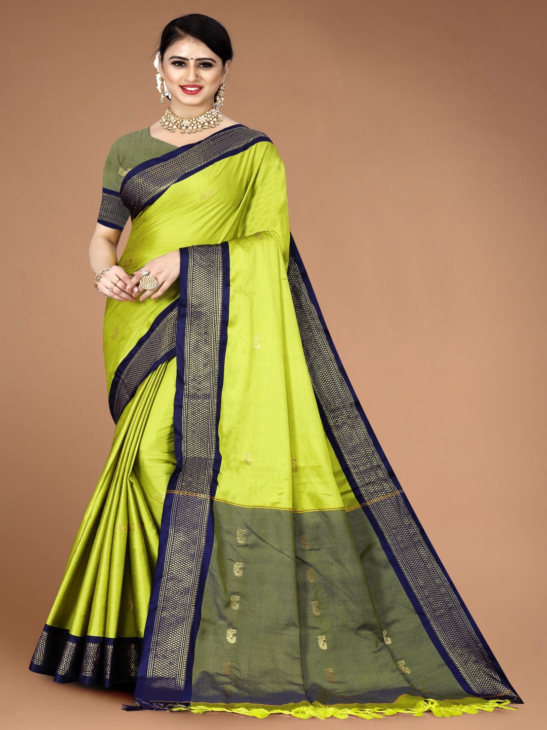 

Moda Rapido Woven Design Zari Art Silk Paithani Saree, Green