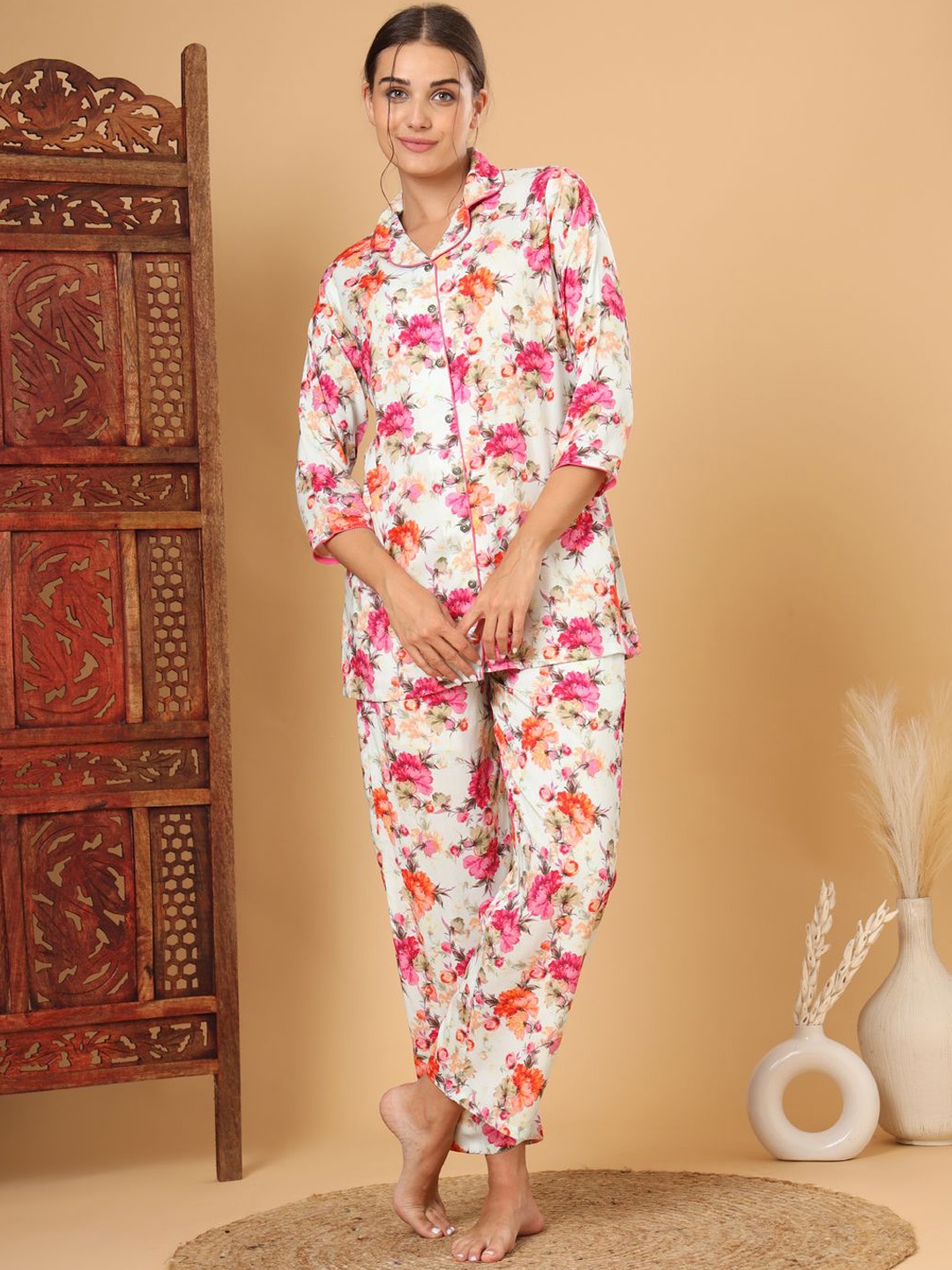 

Tissu Women Floral Printed Night suit, Cream