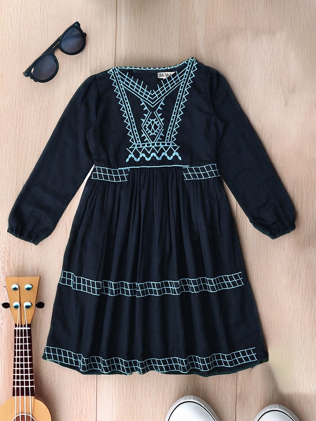 

Bella Moda Girls Floral Embroidered Puff Sleeve Fit & Flare Dress, Navy blue