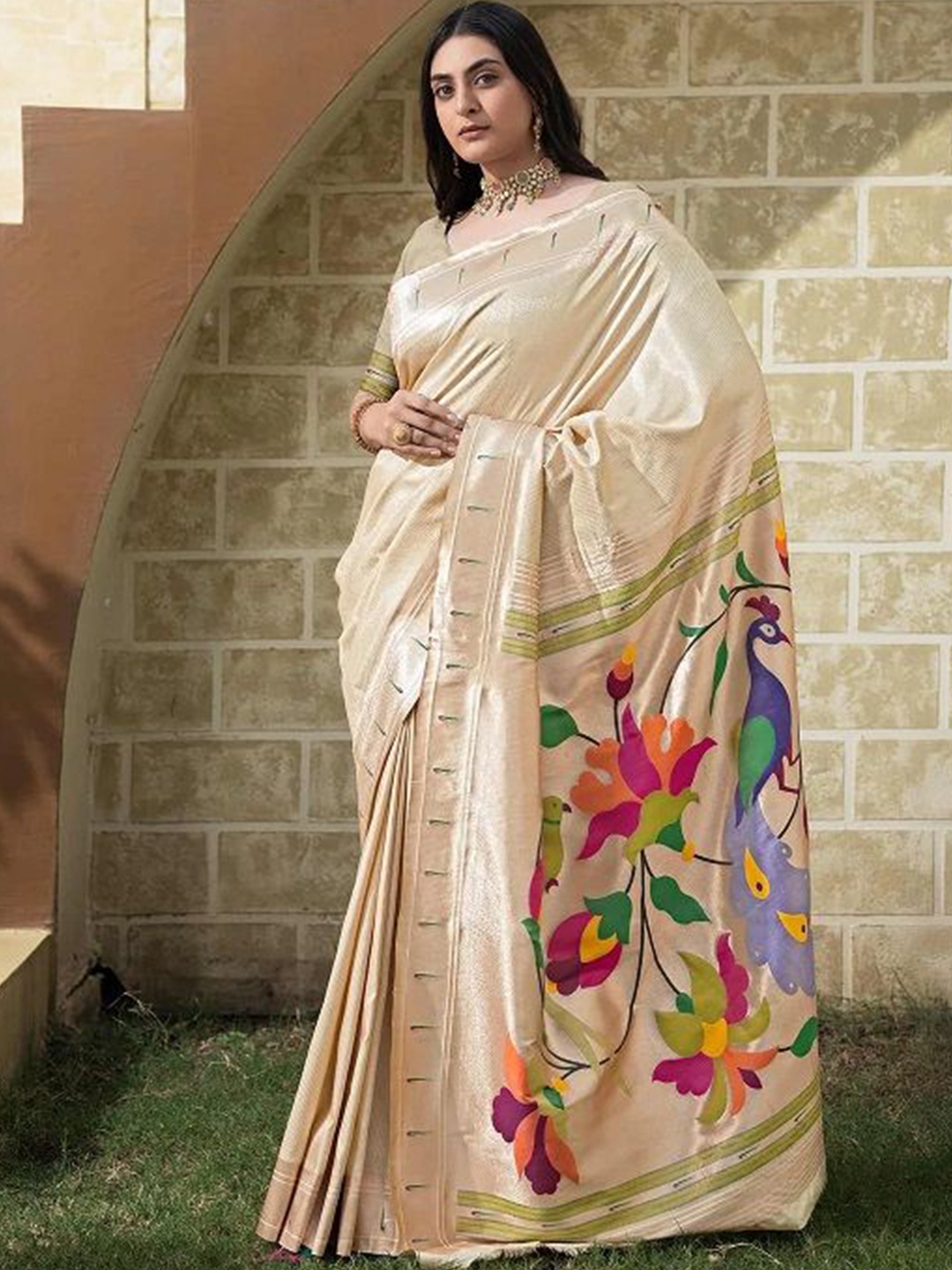 

saretramall Woven Design Zari Paithani Saree, Cream