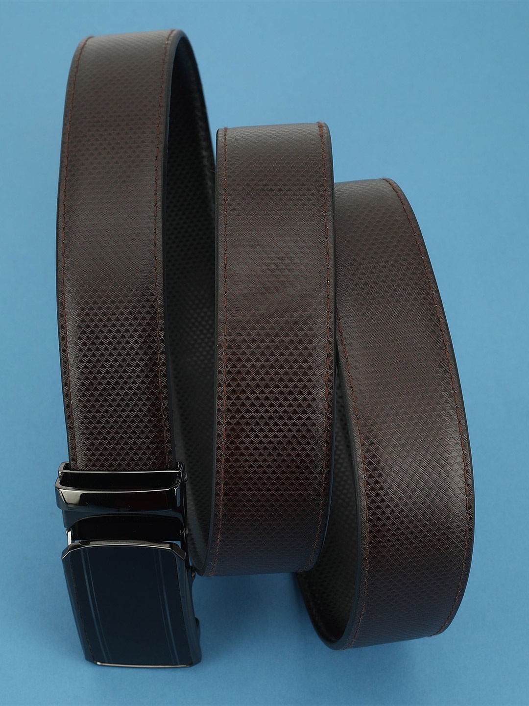 

Provogue Men Textured Reversible Formal Belt, Black