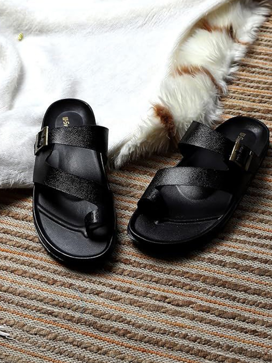 

BRAND VILLA Men Slip-On Flip Flops, Black