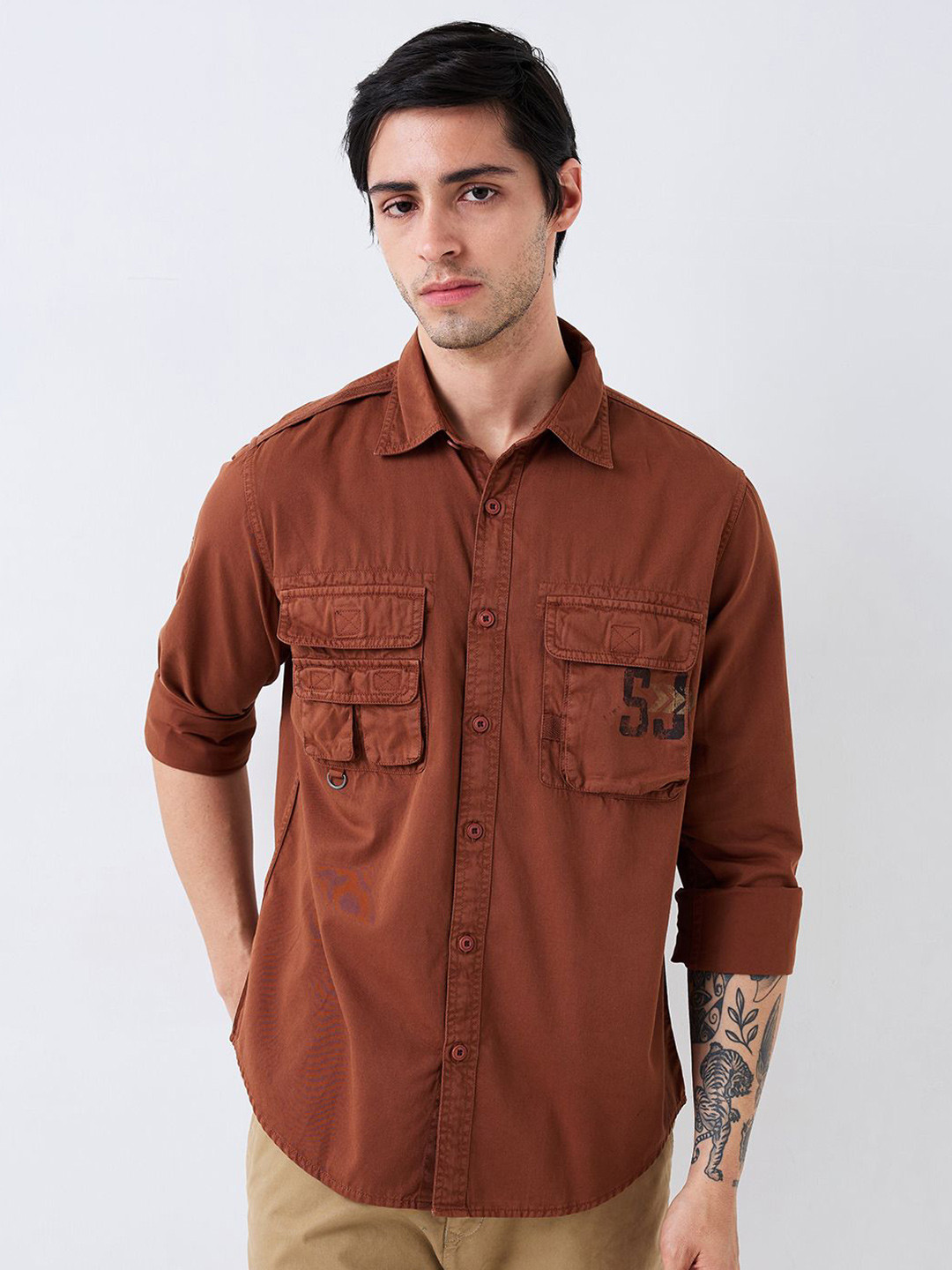 

SPYKAR Men Slim Fit Spread Collar Solid Cotton Casual Shirt, Brown