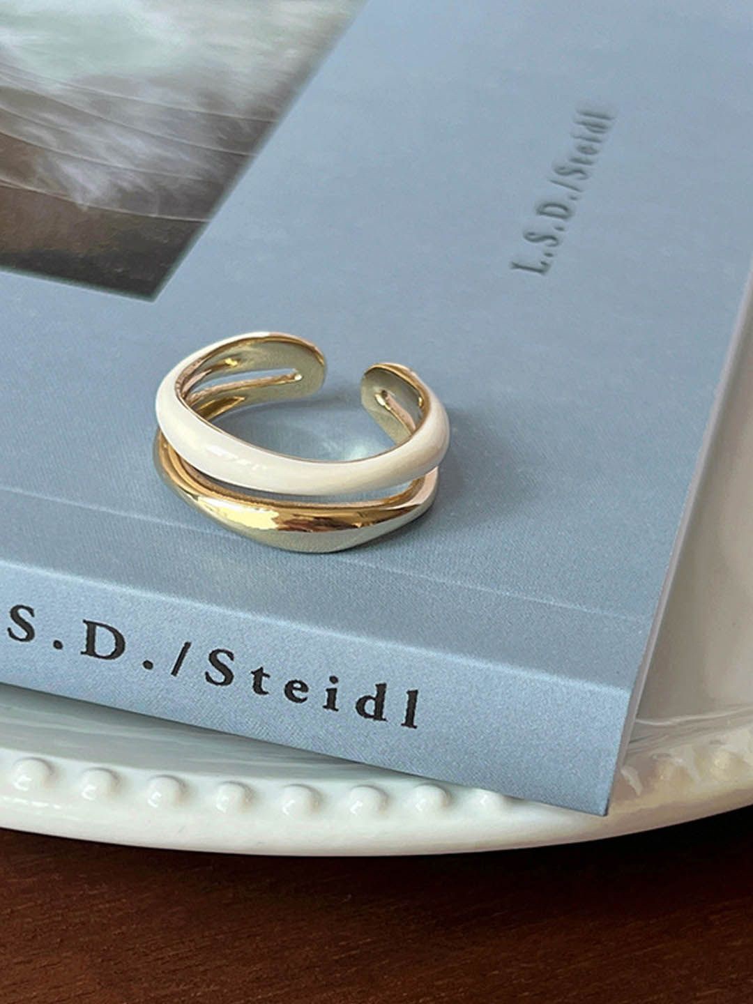 

StyleCast Elegant Gold-Toned Double-Layered Adjustable Finger Ring