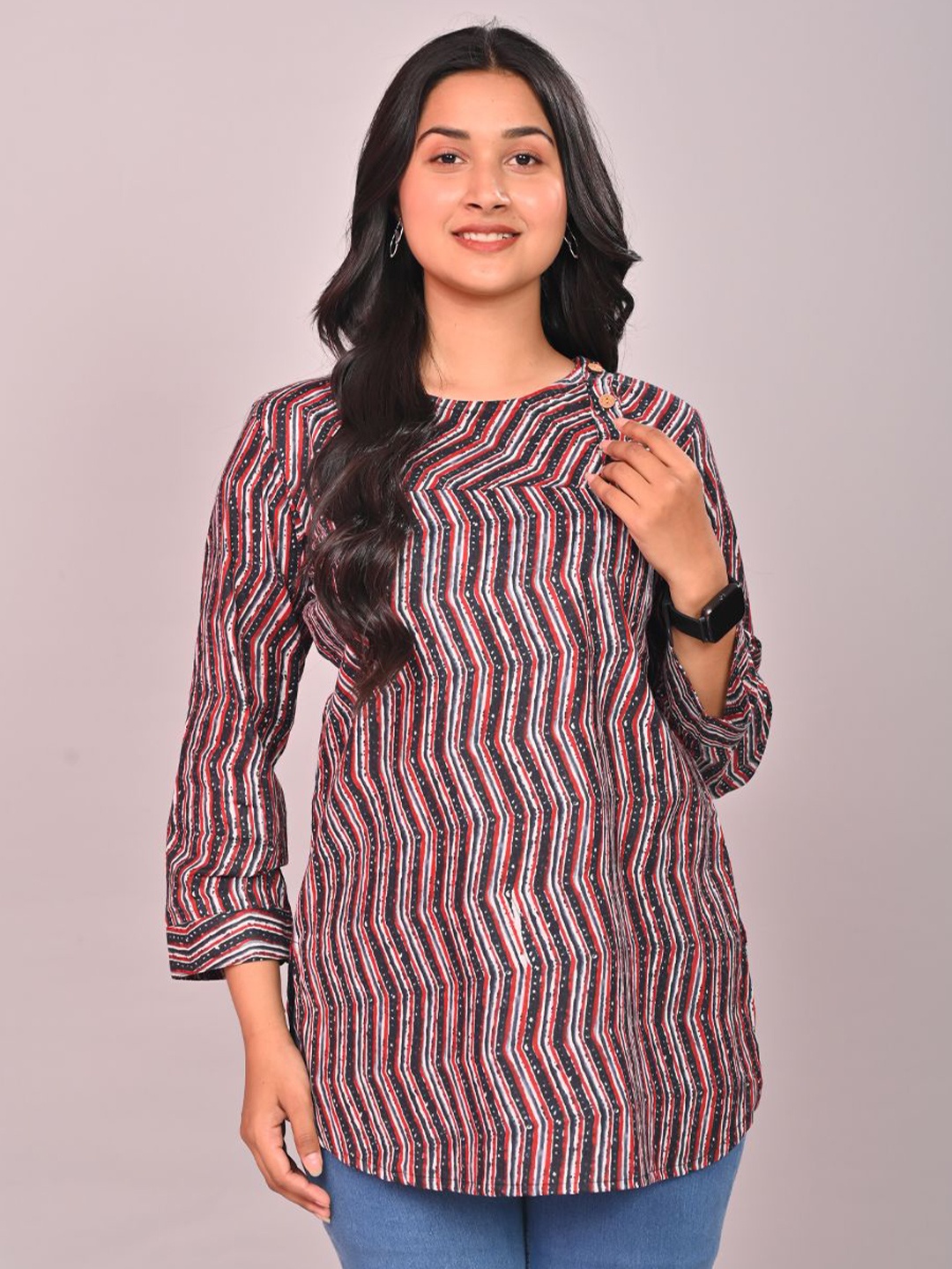 

FABRU Printed Pure Cotton Kurti, Red
