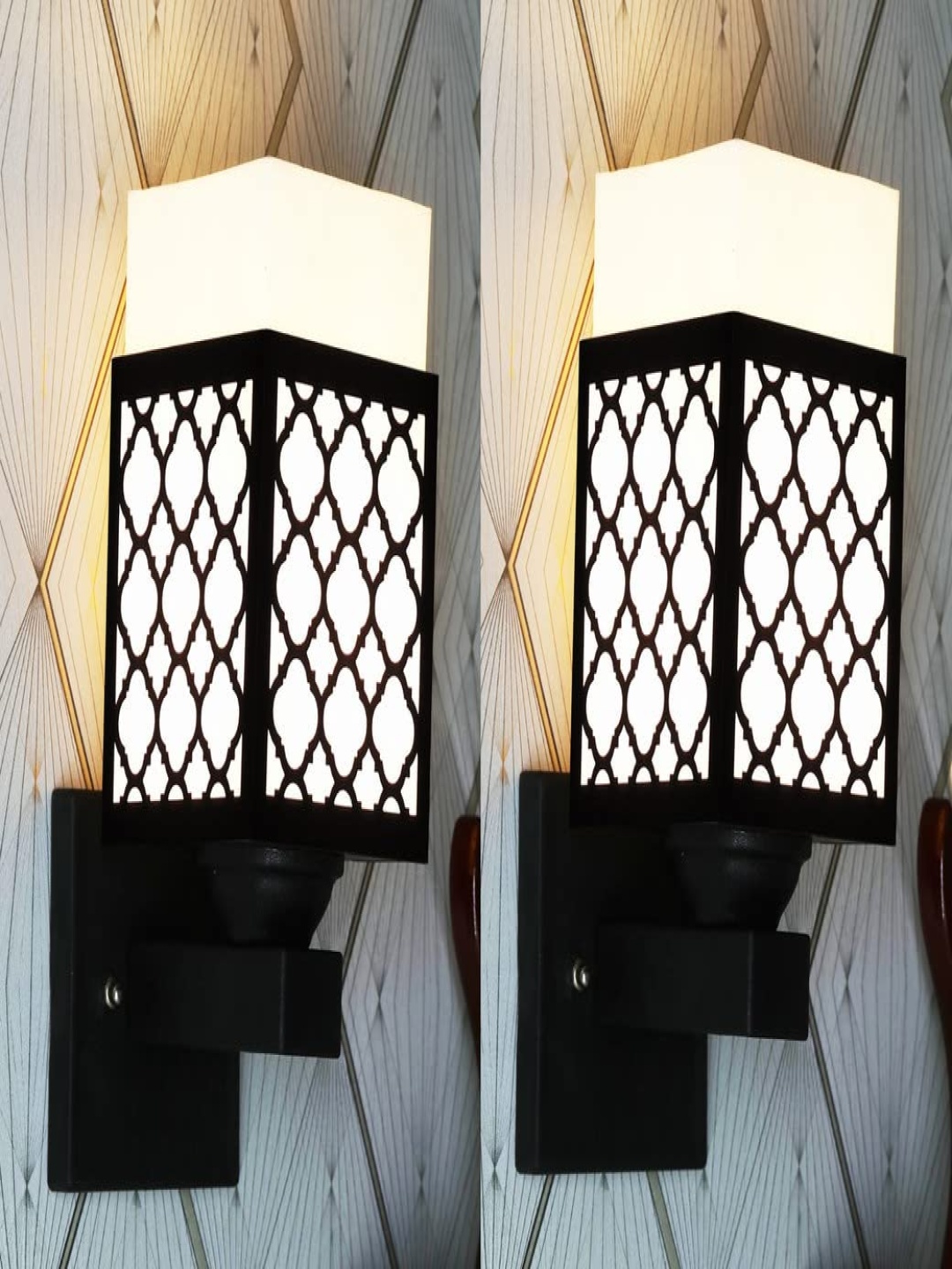 

Gojeeva Black & White 2 Pieces Textured Wooden Square Shaped Wall Lamps