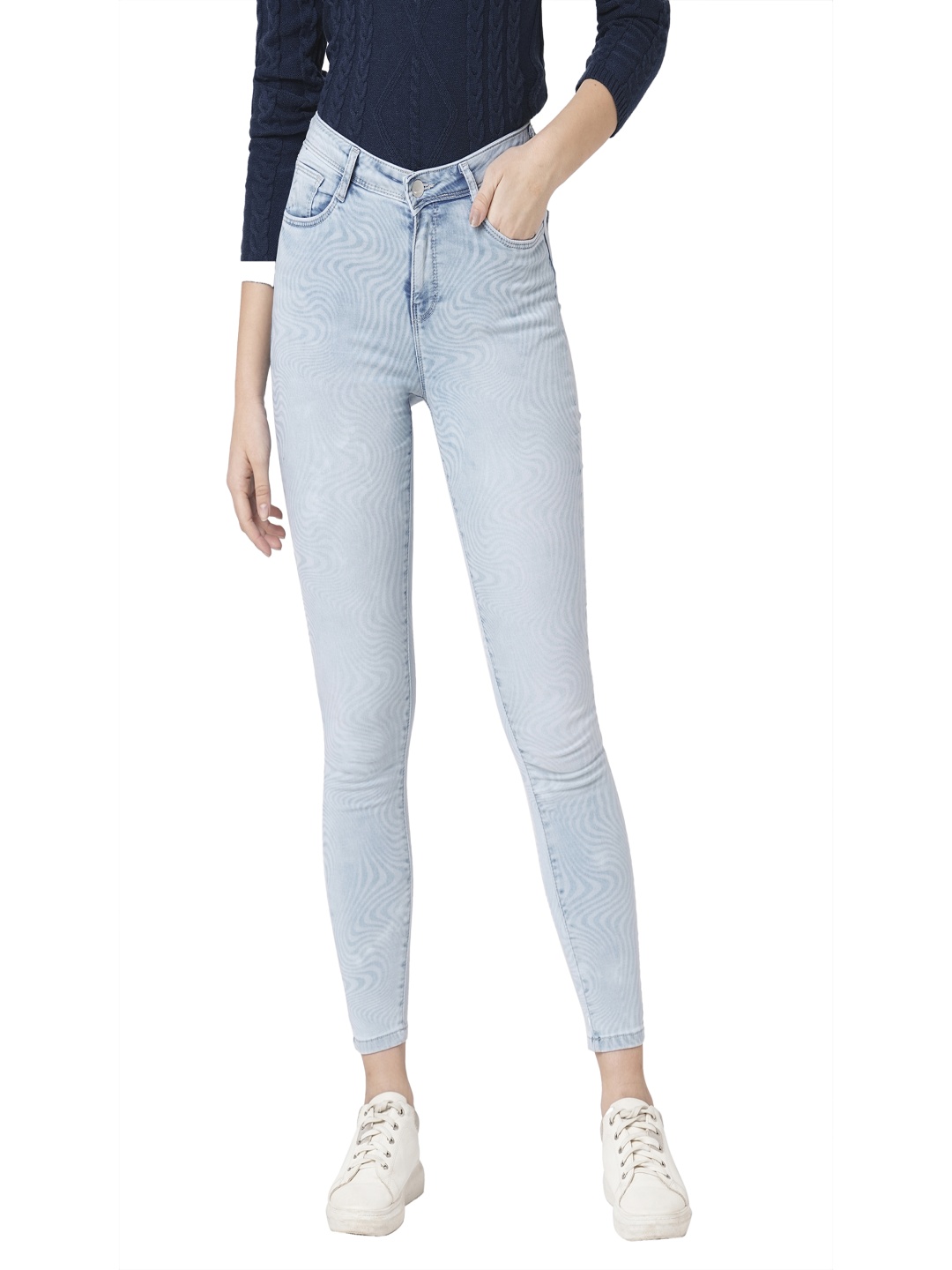

Kraus Jeans Women Skinny Fit Light Fade Jeans, Blue