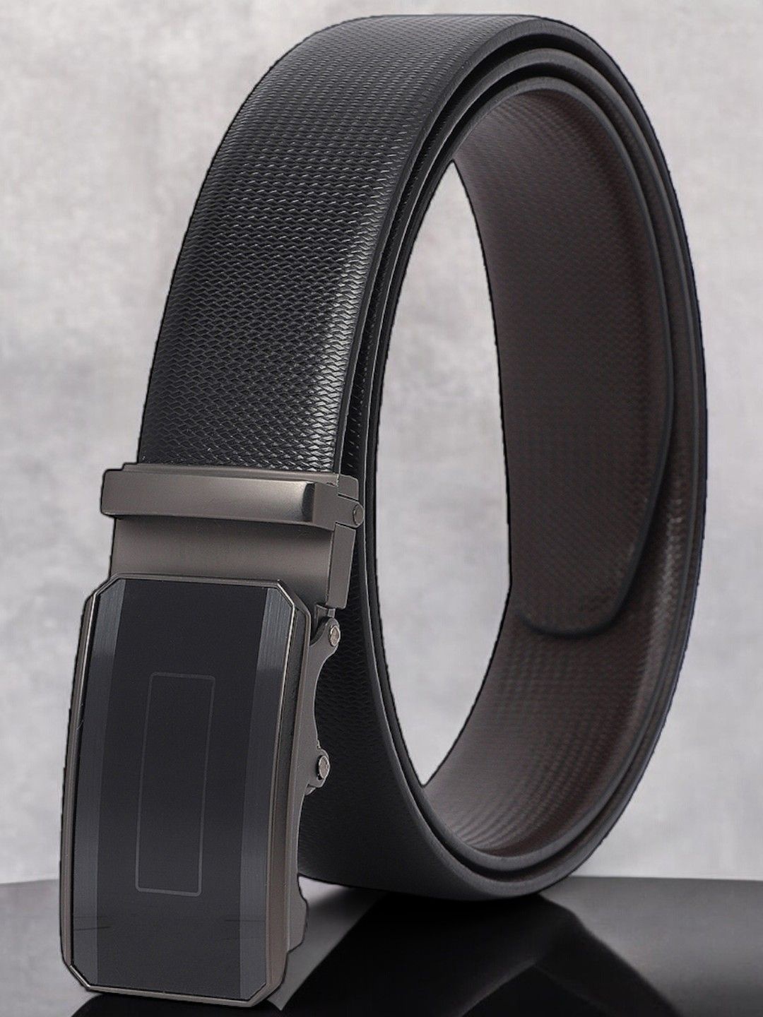 

Provogue Men Textured Formal Belt, Black