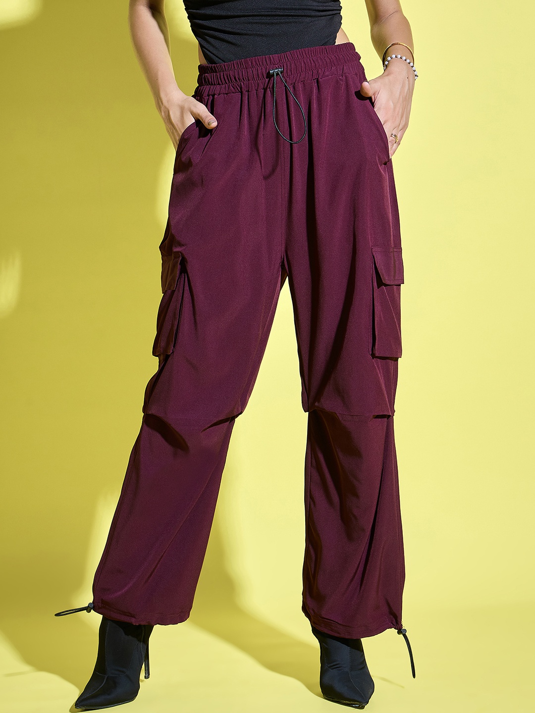 

BUY NEW TREND Women Relaxed Loose Fit High-Rise Cargos Trousers, Burgundy