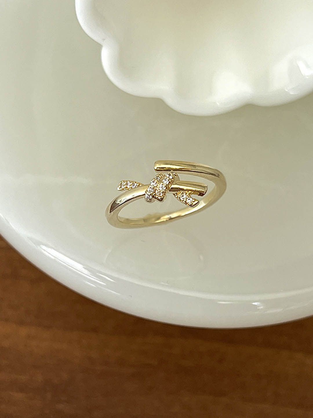 

StyleCast Artificial Stone-Studded Finger Ring, Gold