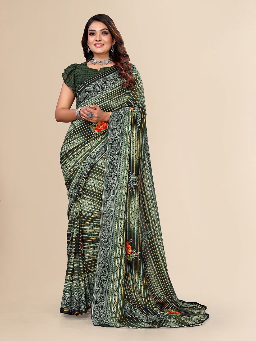 

Moda Rapido Floral Printed Saree, Green