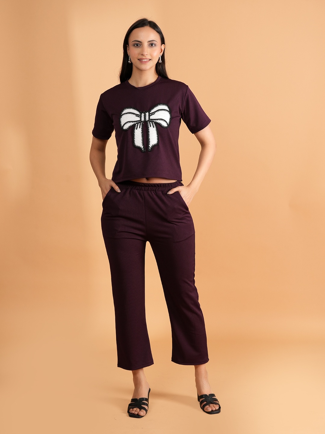 

NEYSA Self-Design Round Neck T-Shirt With Trousers, Burgundy