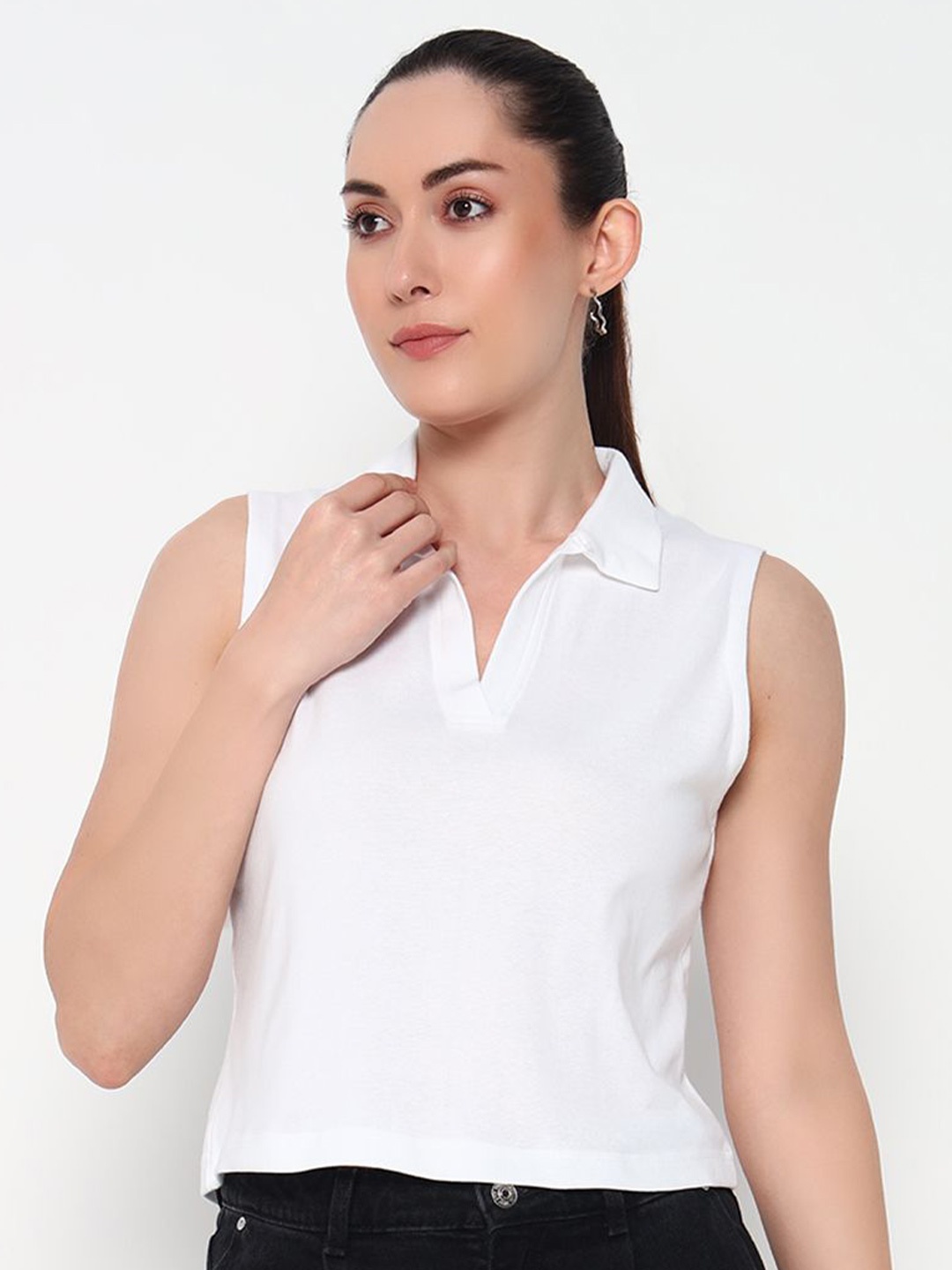 

Bloopers Store Women Shirt Collar Crop Top, White