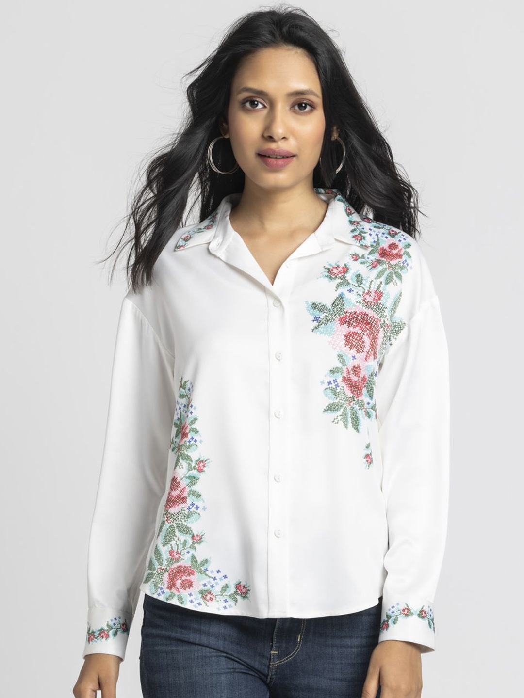 

SHAYE Women Smart Relaxed Fit Spread Collar Floral Printed Satin Casual Shirt, White