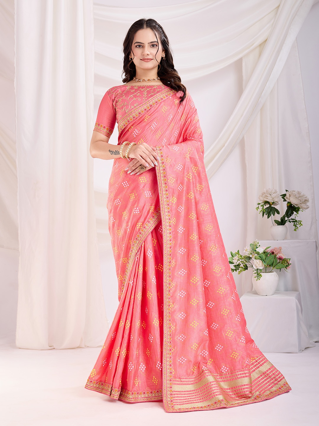 

HERE&NOW Bandhani Printed Embroidered Bandhani Saree, Peach