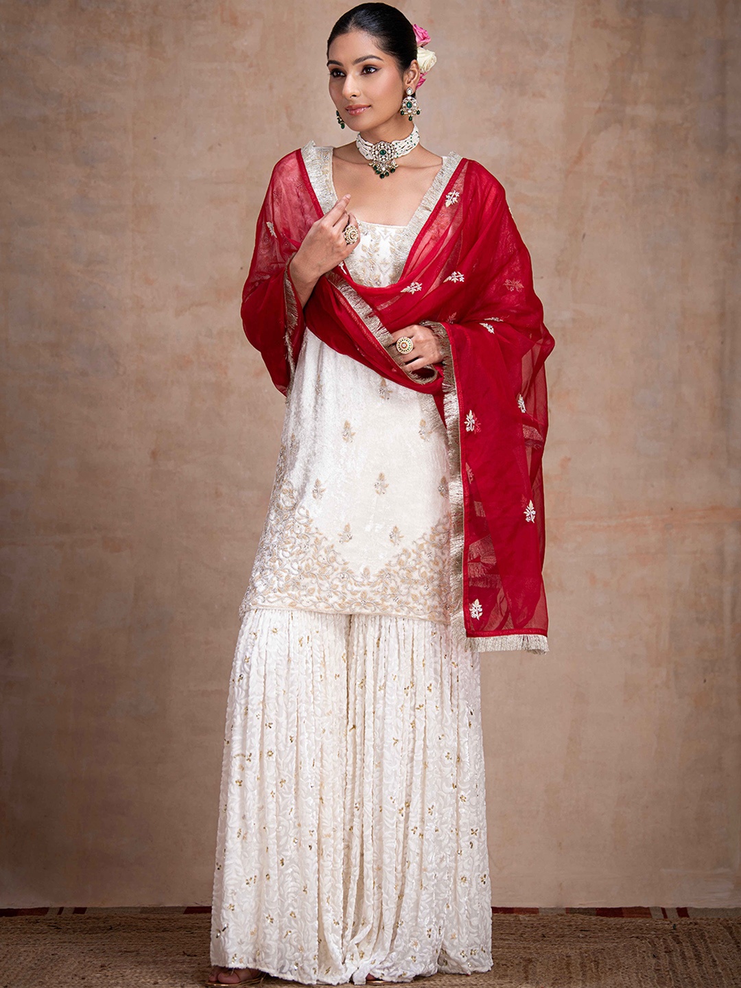 

The Front Row Women Floral Embroidered Regular Beads and Stones Velvet Kurti with Sharara & With Dupatta, White