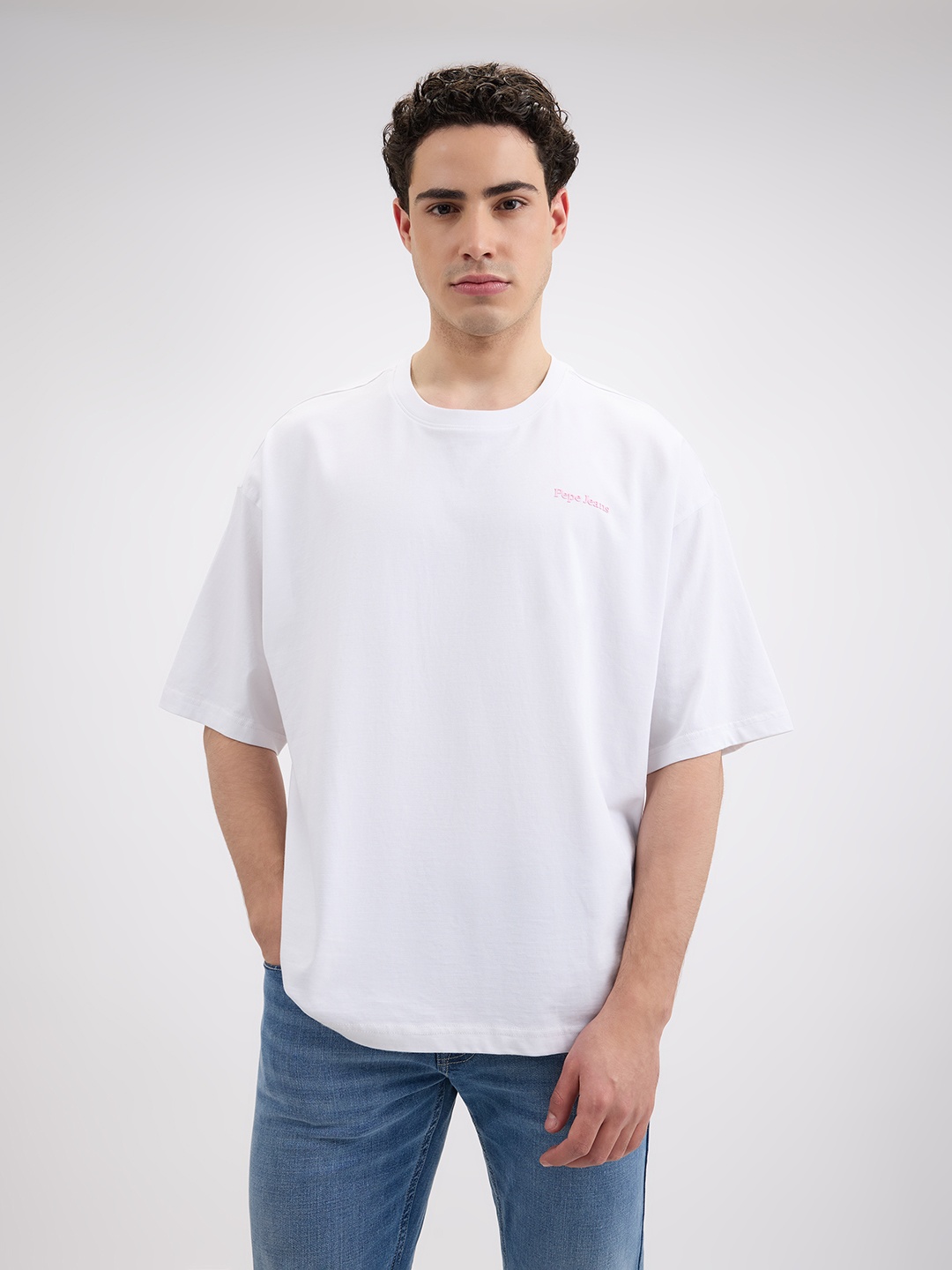 

Pepe Jeans Men Graphic Printed Round Neck Pure Cotton Oversized T-shirt, White