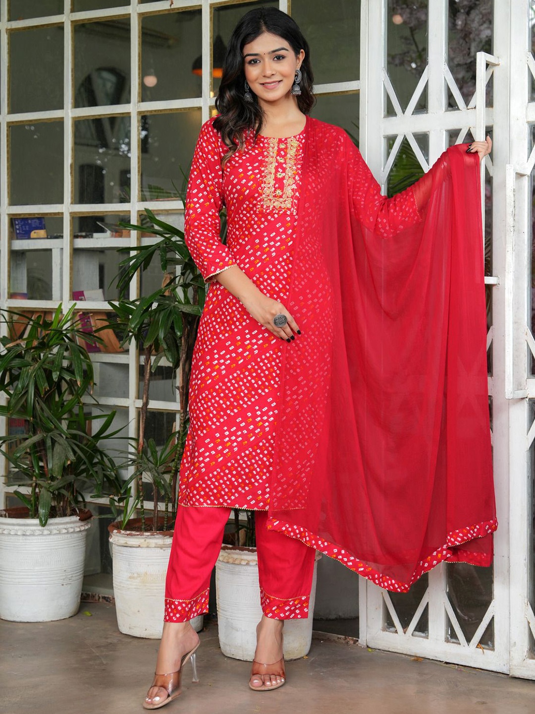 

SHOOLIN Bandhani Printed Round Neck Gotta Patti Straight Kurta With Trousers & Dupatta, Red