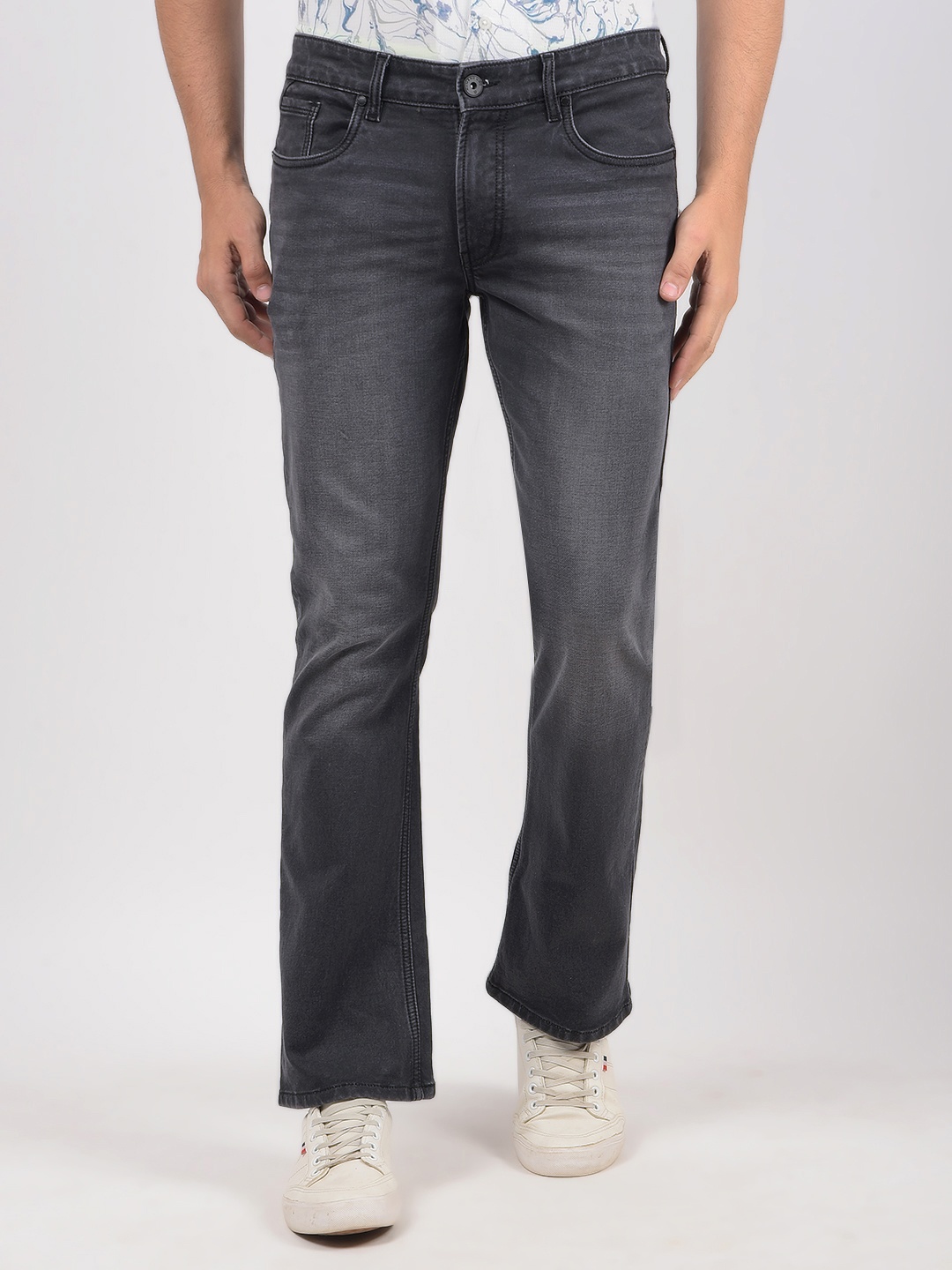 

Numero Uno Men Bootcut Light Fade Stretchable Jeans, Grey