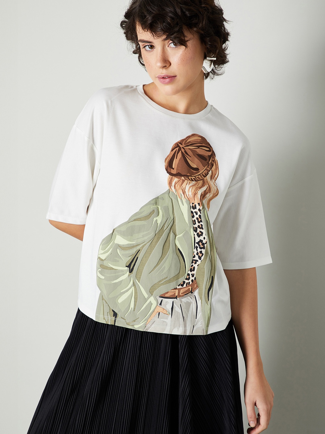 

max Women Graphic Printed Round Neck T-shirt, White