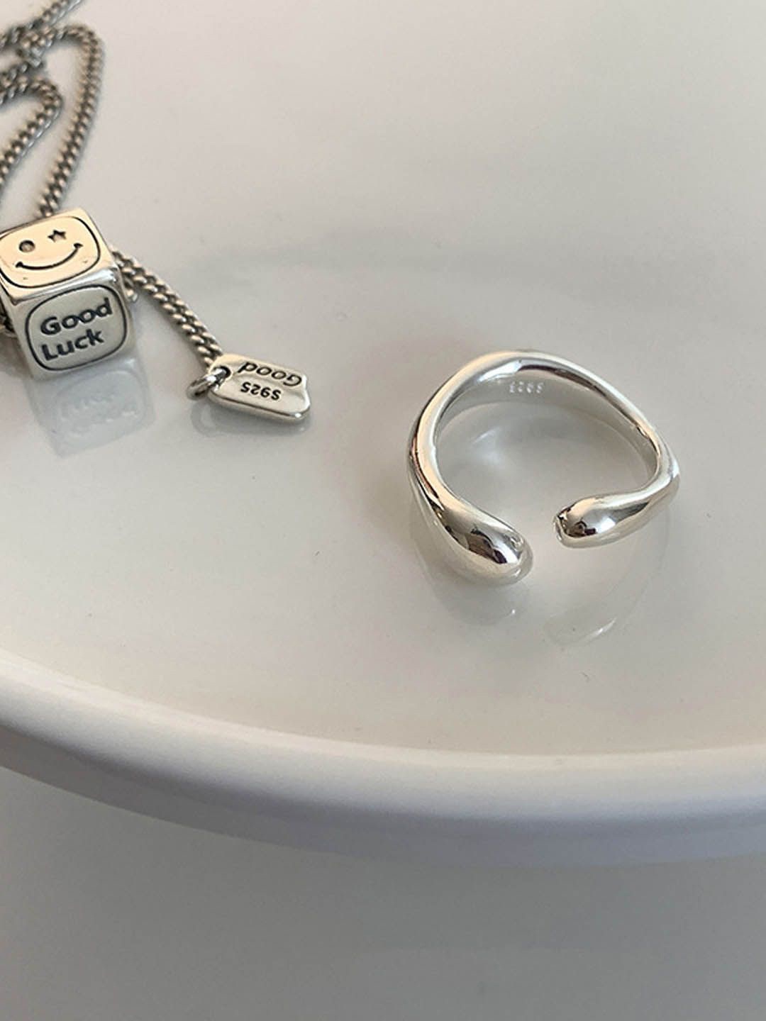 

StyleCast Elegant Silver-Plated Finger Ring