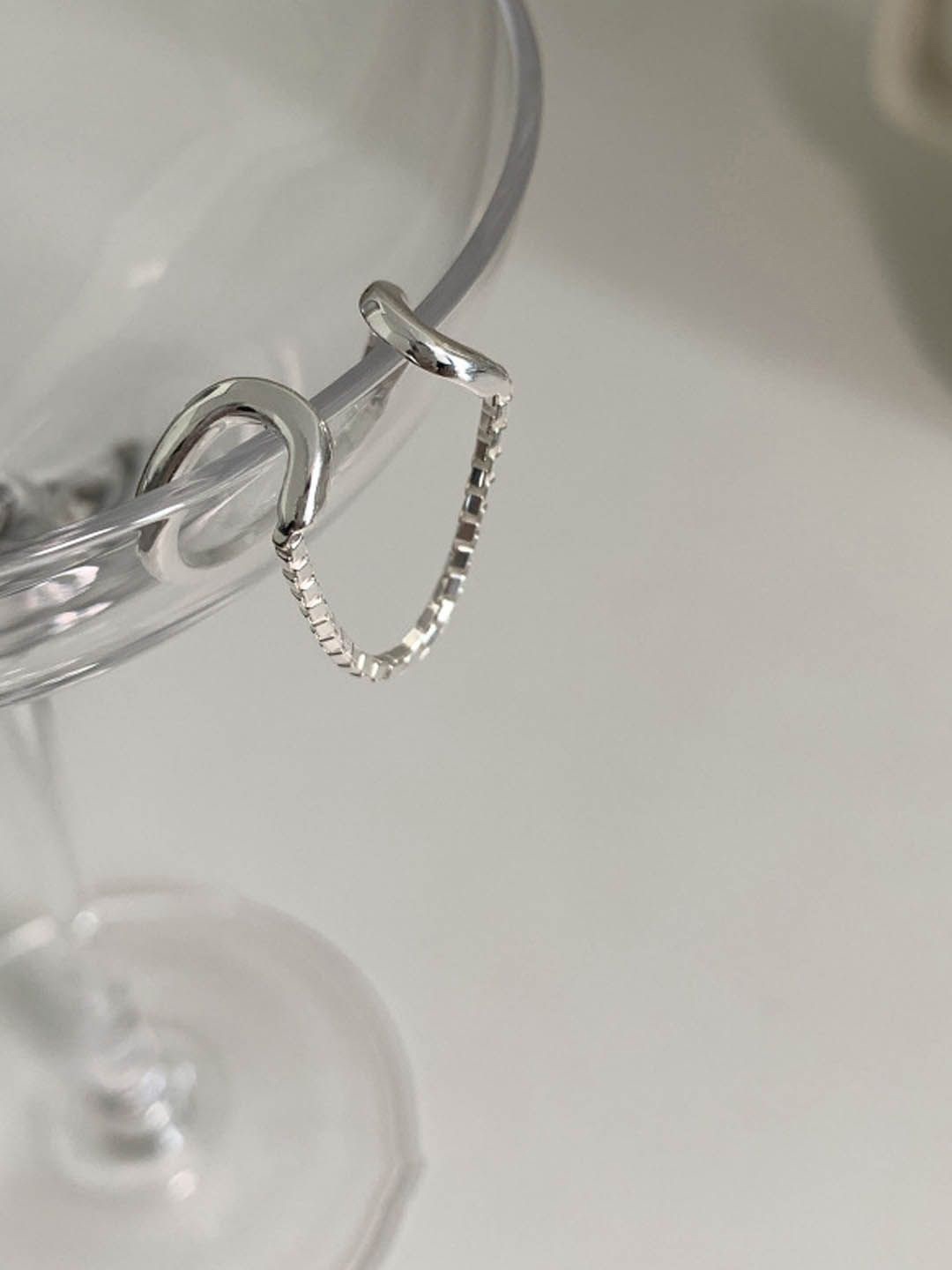 

StyleCast Elegant Silver-Toned Contamporary Shaped Chain Finger Ring