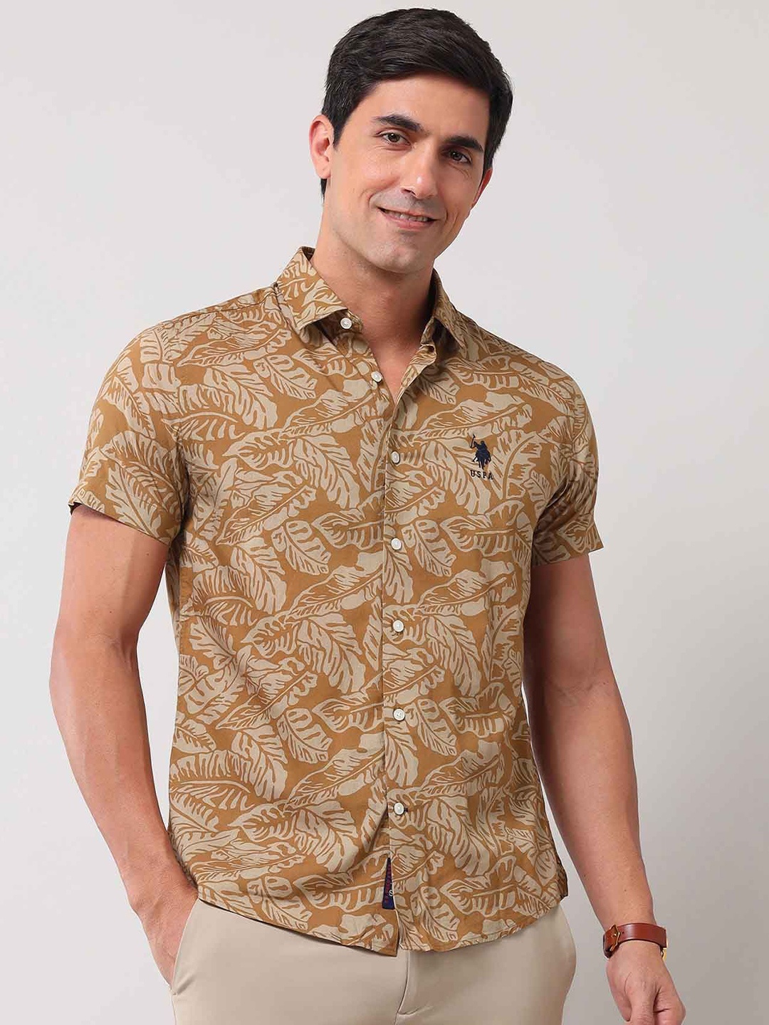 

U.S. Polo Assn. Denim Co. Men Slim Fit Spread Collar Floral Printed Cotton Casual Shirt, Rust